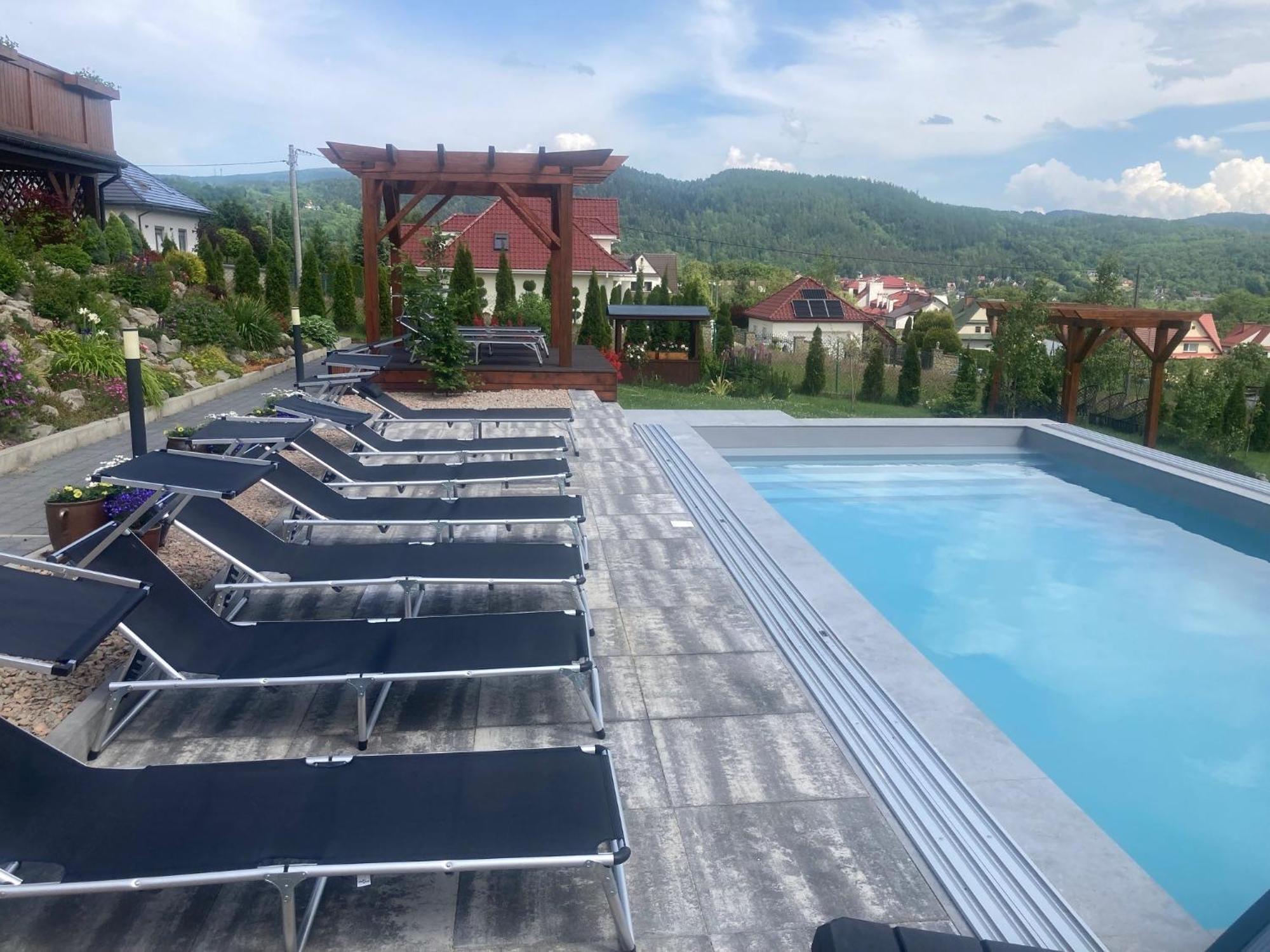 Apartamenty Black Lion Pcim Kültér fotó