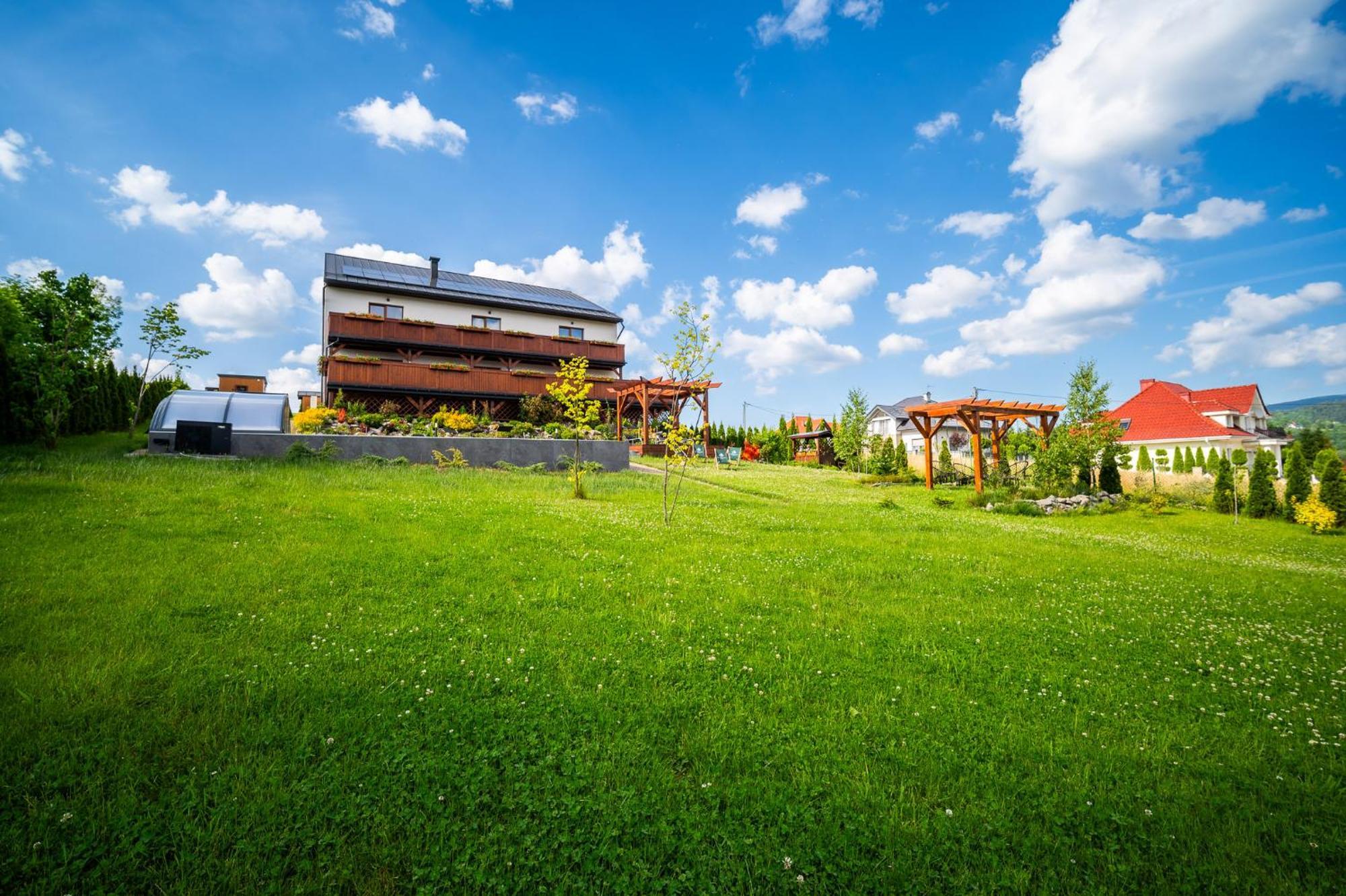 Apartamenty Black Lion Pcim Kültér fotó
