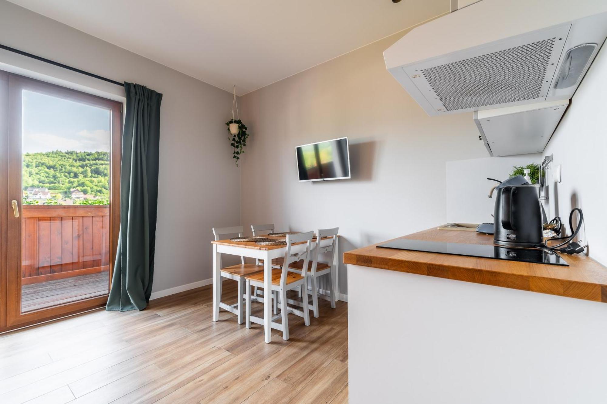 Apartamenty Black Lion Pcim Kültér fotó